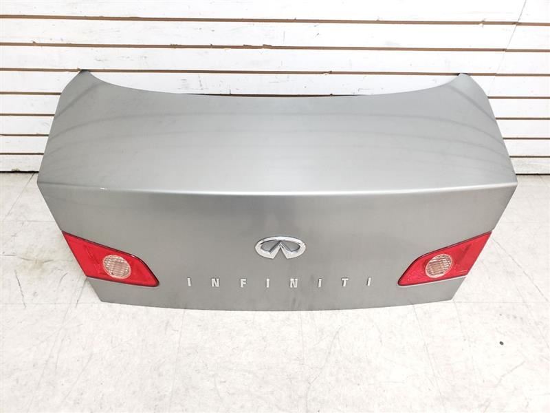 COMPLETE REAR DECKLID - GREY(WV2)
