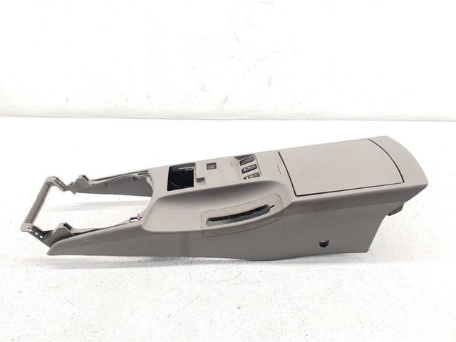 A/T CENTER CONSOLE - GREY(K)*