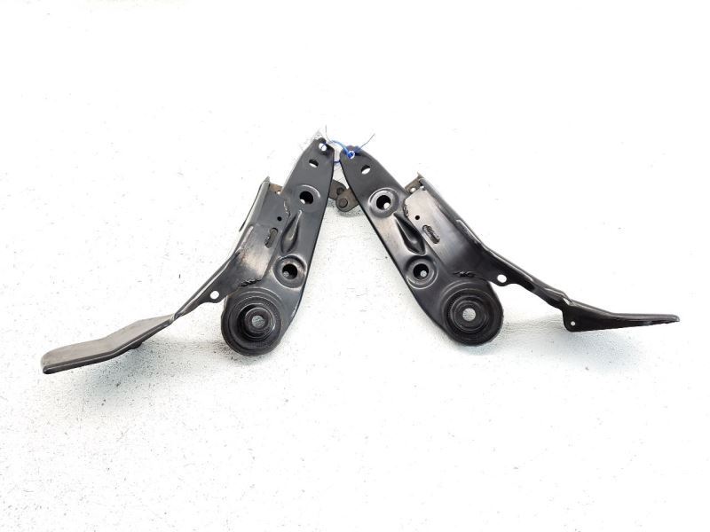 REAR LOWER STAY BRACKET