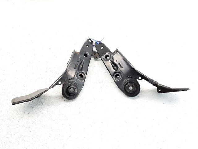REAR LOWER STAY BRACKET