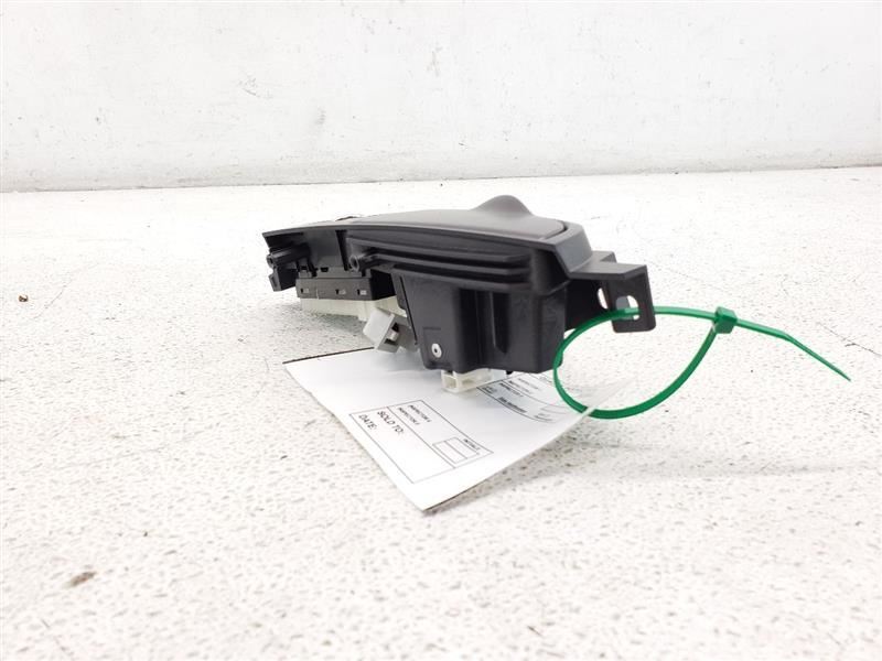 R/R DOOR WINDOW SWITCH - BLACK(G)