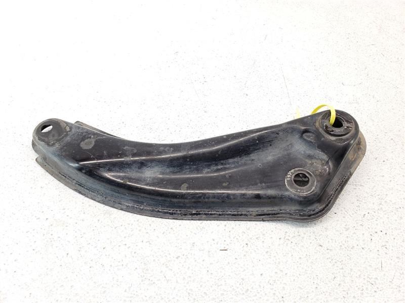 RWD- R/R LOWER STAY BRACKET