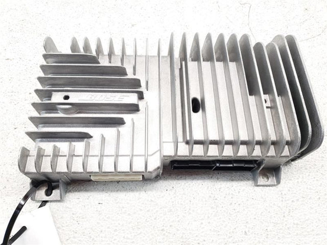 RADIO AMPLIER