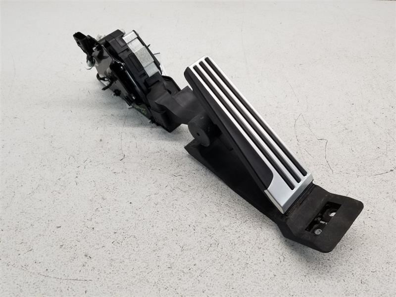 A/T ACCELERATOR PEDAL