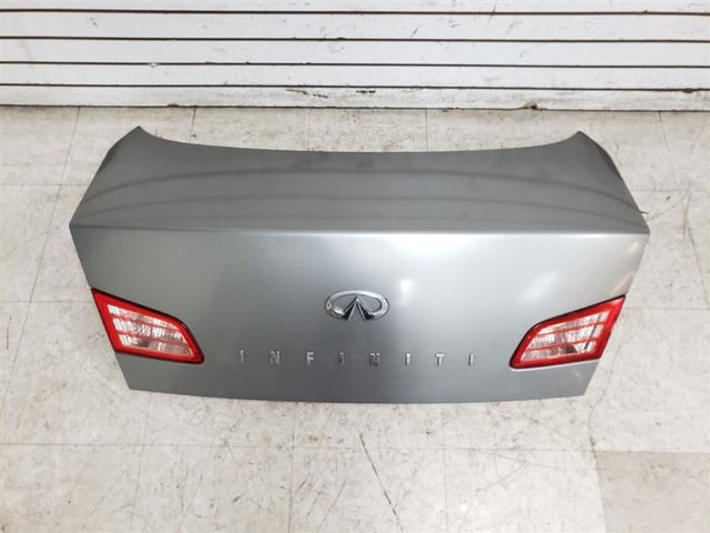 COMPLETE REAR DECKLID - GREY(WV2)