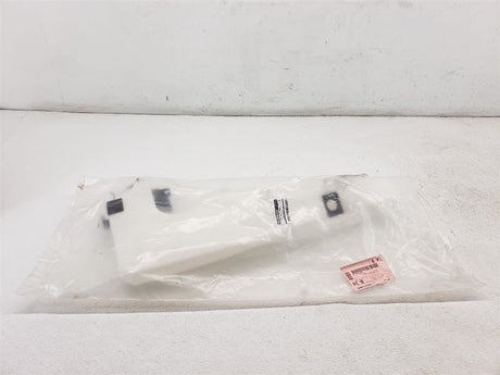 WINDSHIELD WASHER RESERVOIR