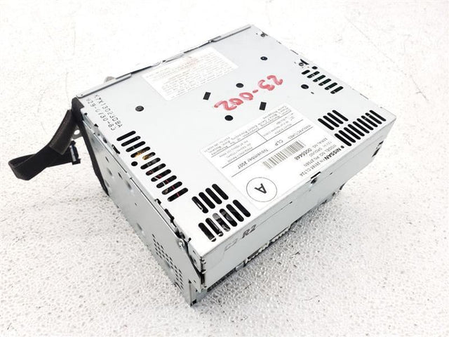 RADIO RECEIVER