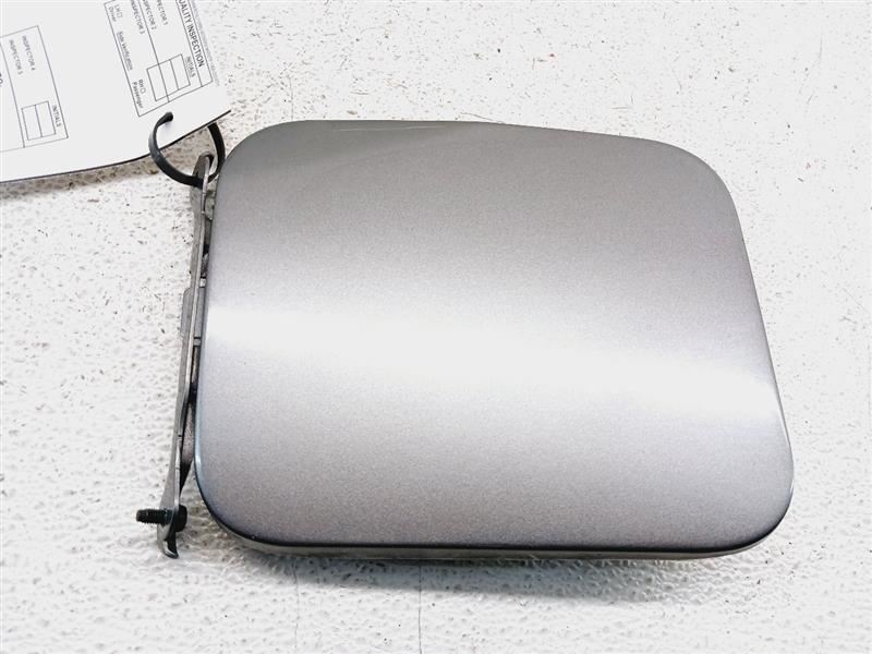 FUEL FILLER DOOR - GREY(KAD)