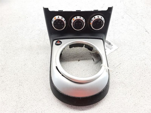 A/T SHIFTER BEZEL*