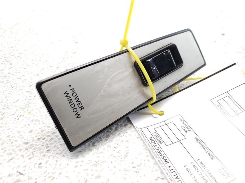 F/R DOOR WINDOW SWITCH - GREY(T)