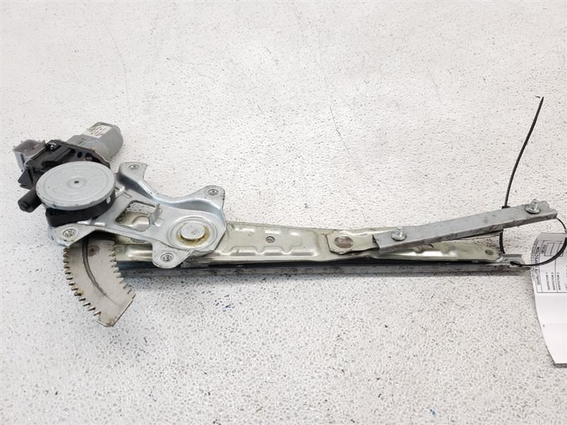 R/R DOOR WINDOW REGULATOR