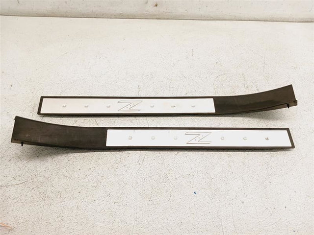 KICK PLATE PAIR X2