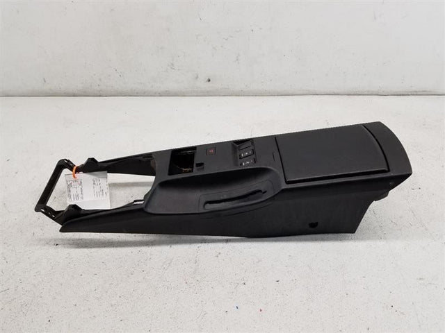 A/T- CENTER CONSOLE - BLACK(G)