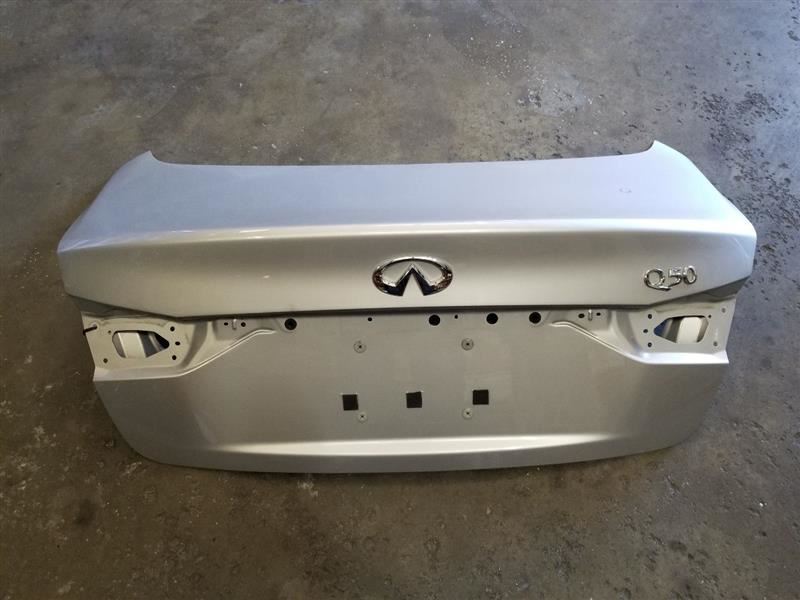 REAR DECKLID - SILVER(K23)*