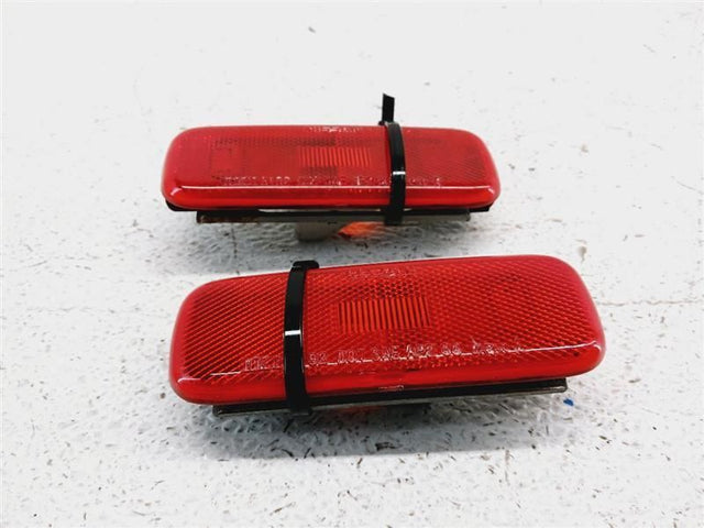 REAR SIDE REFLECTOR PAIR X2