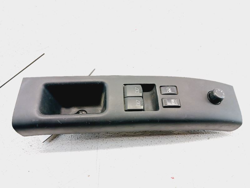 F/L DOOR WINDOW SWITCH-BLK(G)