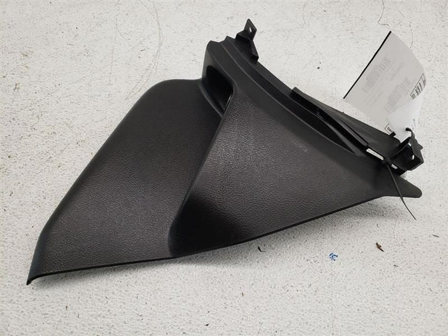 SDN F/R INNER KICK PANEL W/ LIGHTER