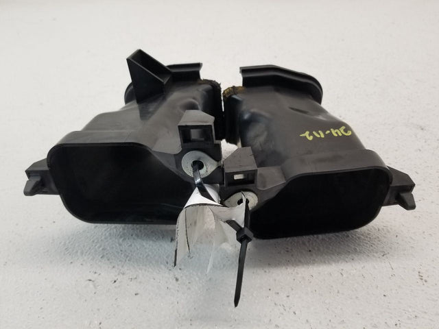 SDN, FRONT AIR DUCTS PAIR X2