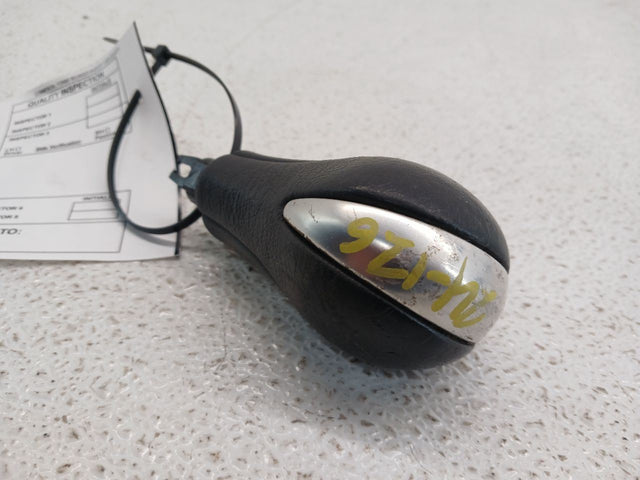 A/T- SHIFT KNOB - BLACK