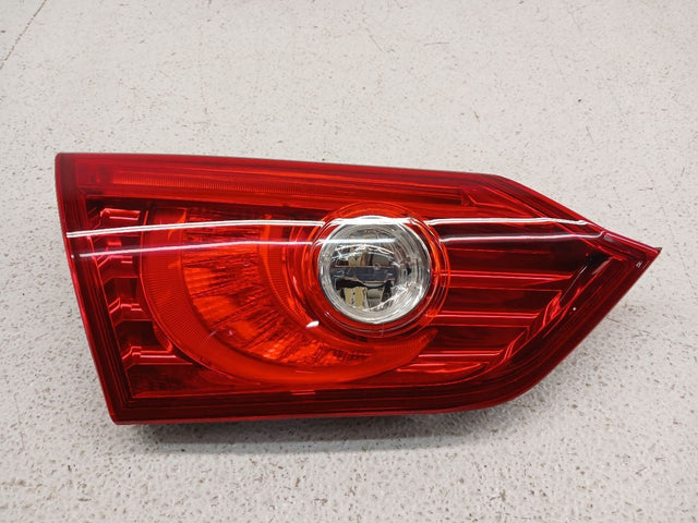 R/L TAIL LAMP, LID MTD