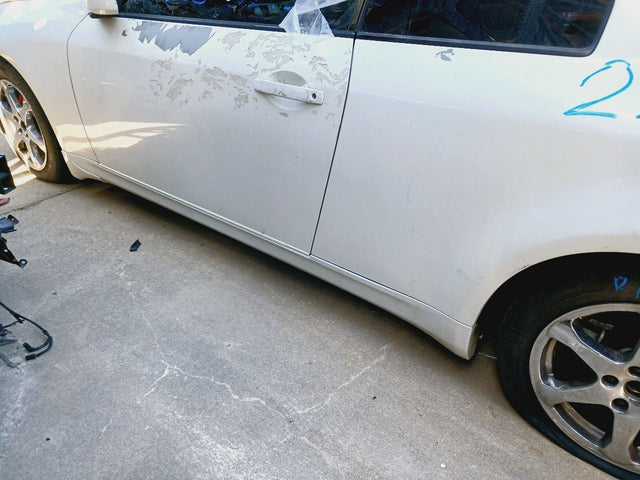 CPE- F/L SIDE SKIRT- WHITE(QX1)