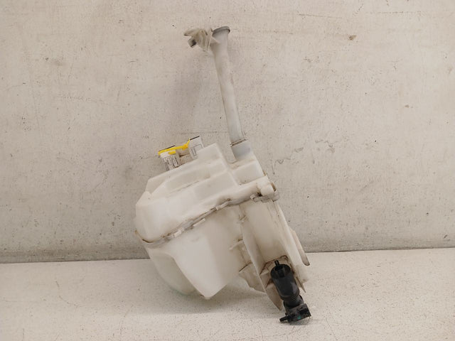 WINDSHIELD WASHER RESERVOIR