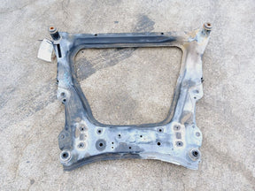 AWD- FRONT CROSSMEMBER