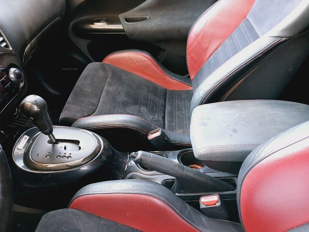 A/T- CENTER CONSOLE- BLACK(G)