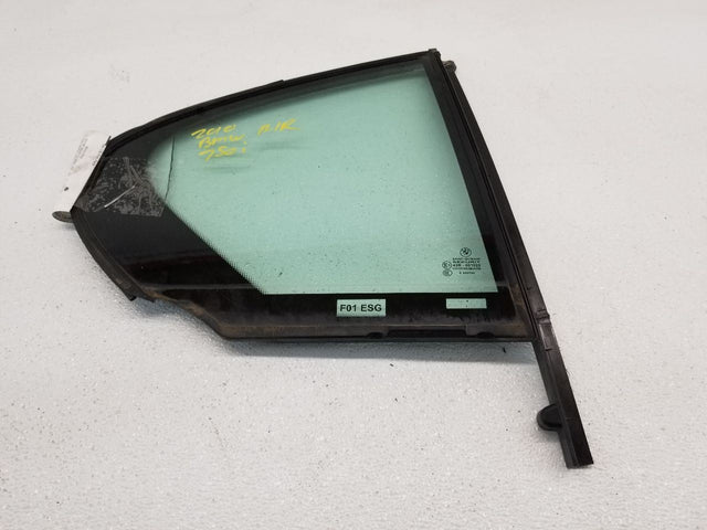 R/R DOOR VENT GLASS