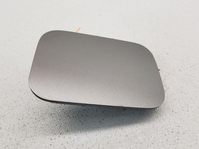 SDN- FUEL FILLER DOOR- GREY(WV2)