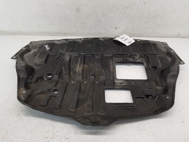 2.0- LOWER ENGINE COVER
