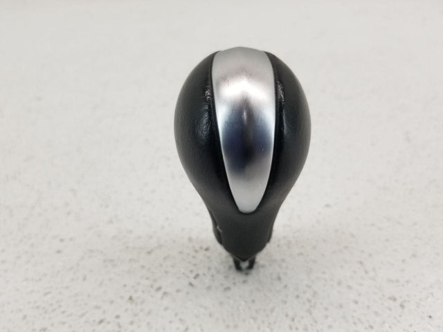 A/T SHIFT KNOB (CLEAN)
