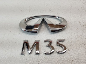 TRUNK EMBLEMS