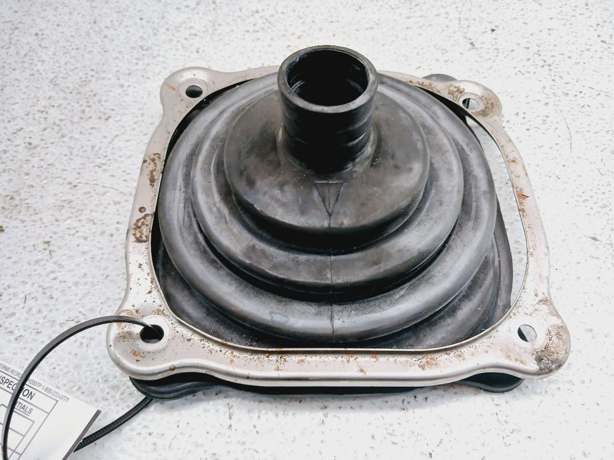 M/T SHIFTER BOOT