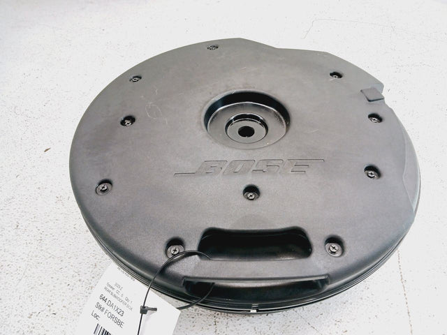 REAR SUBWOOFER BOX