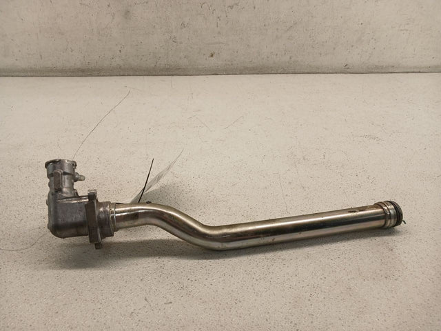 COOLANT CENTER INLET PIPE