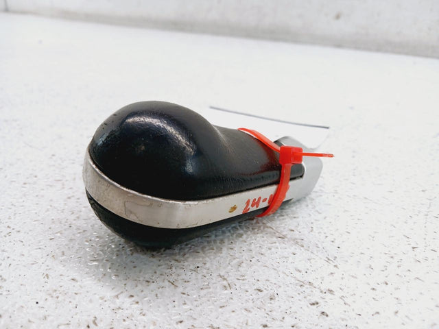 A/T SHIFT KNOB- BLACK(G)