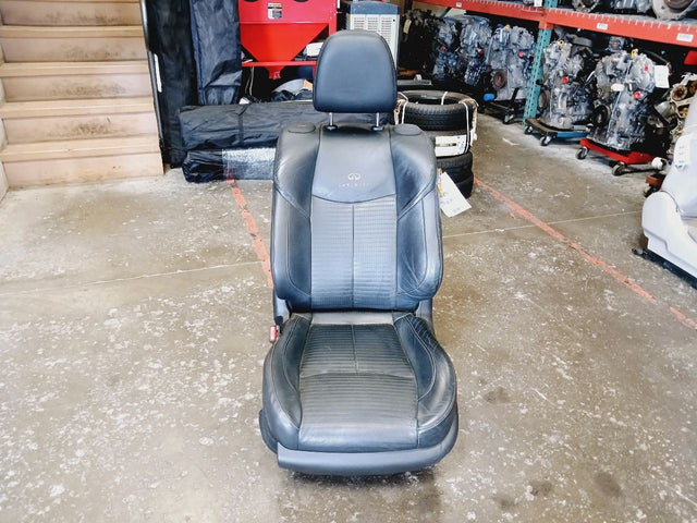 SPORT- F/L SEAT - BLACK(G) *