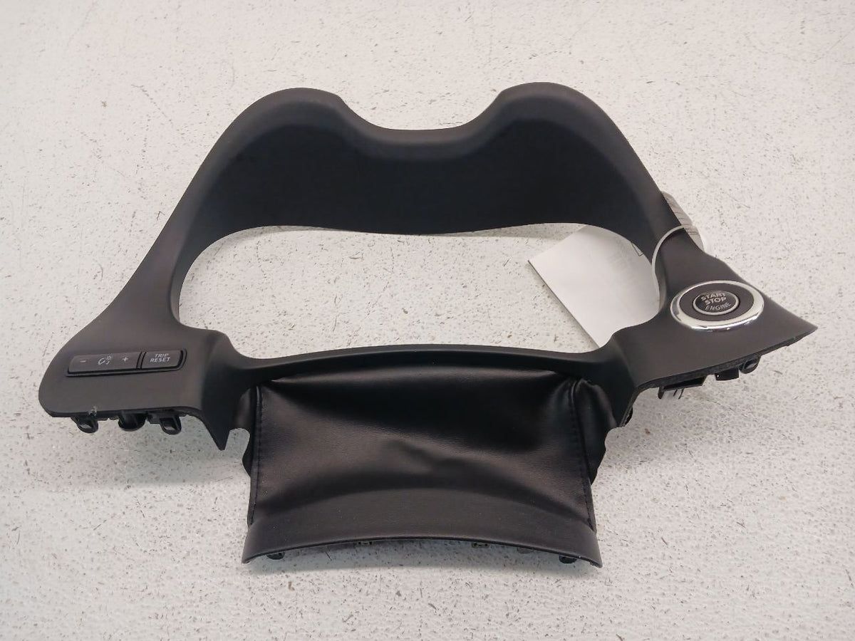 SPEEDOMETER BEZEL- BLACK(G)