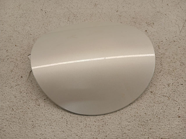 FUEL FILLER DOOR- WHITE