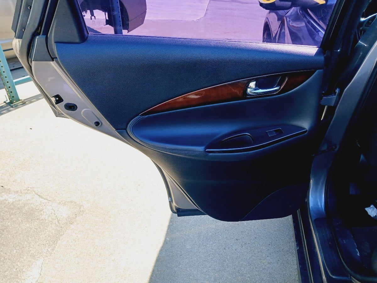R/L DOOR TRIM PANEL - BLACK(G)