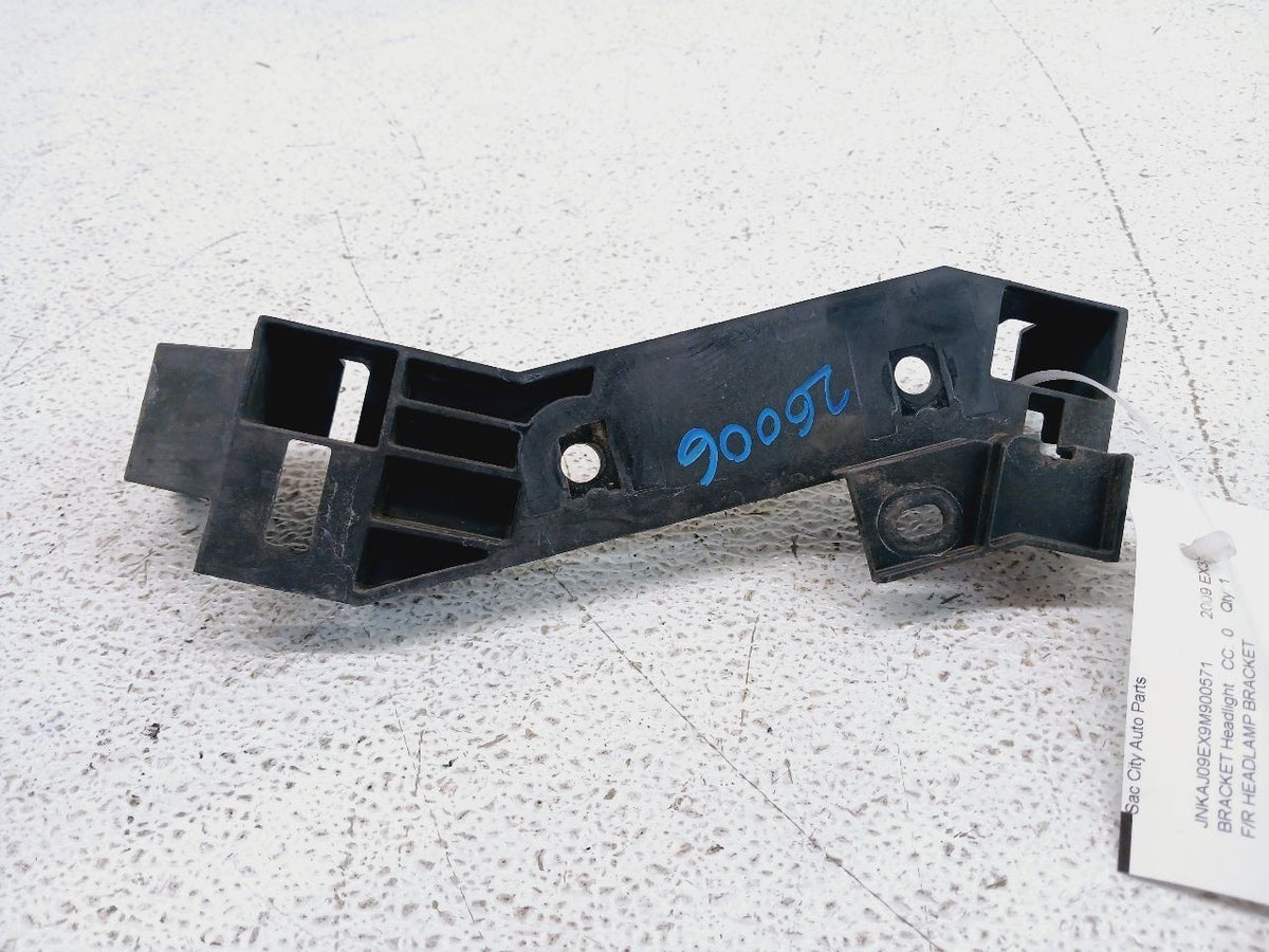 F/R HEADLAMP BRACKET