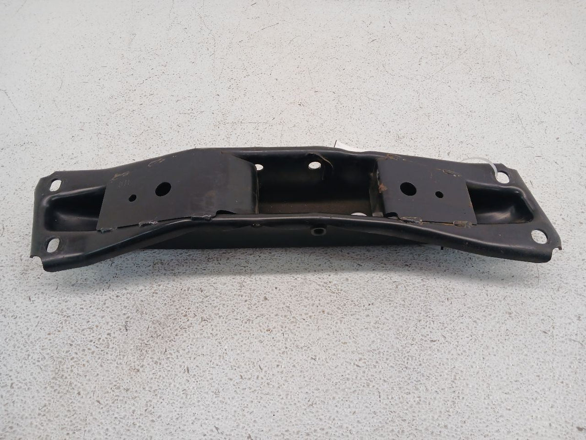 M/T- TRANSMISSION CROSSMEMBER