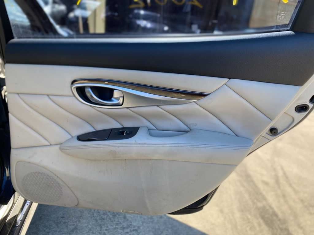 R/R DOOR TRIM PANEL- GREY(W)