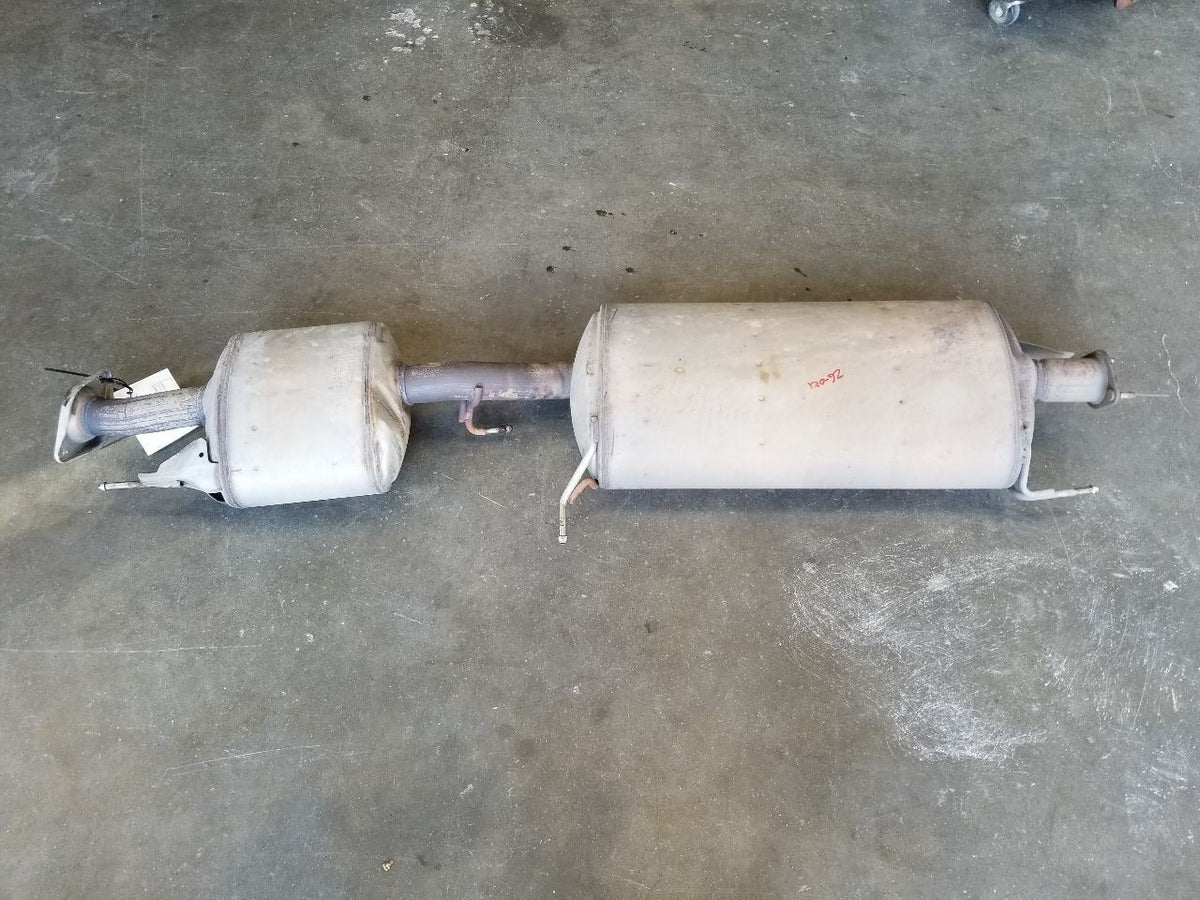 EXHAUST RESONATOR