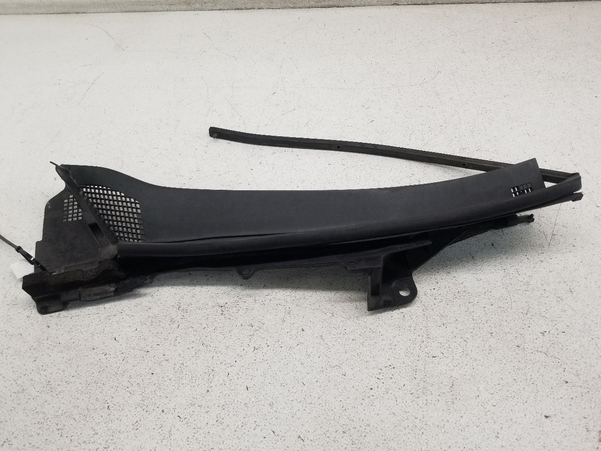 F/R COWL VENT PANEL