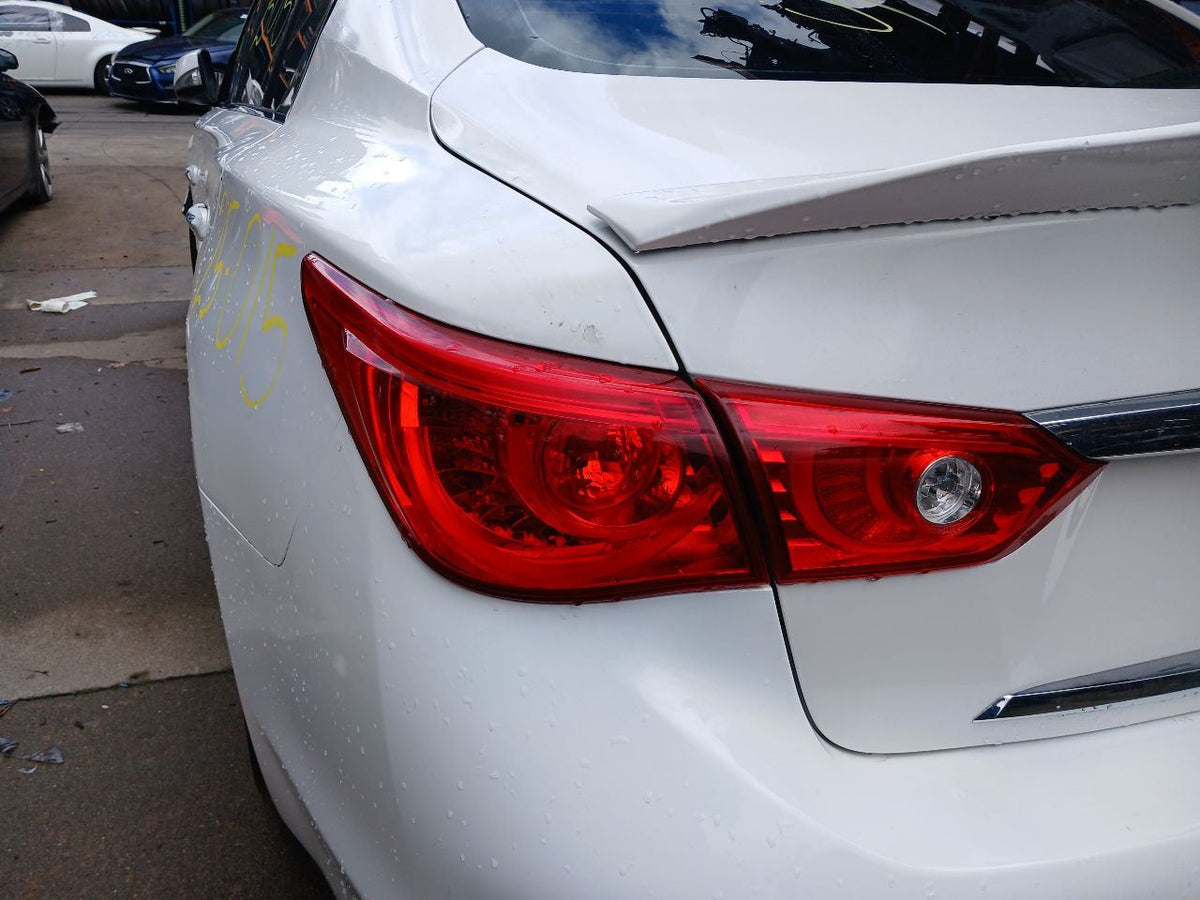 R/L TAIL LAMP