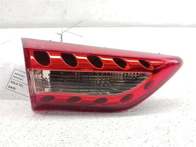 R/L TAIL LAMP, LID MTD