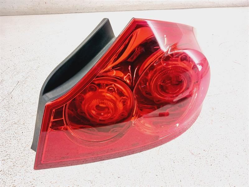 R/R TAIL LAMP, QRTR MTD *