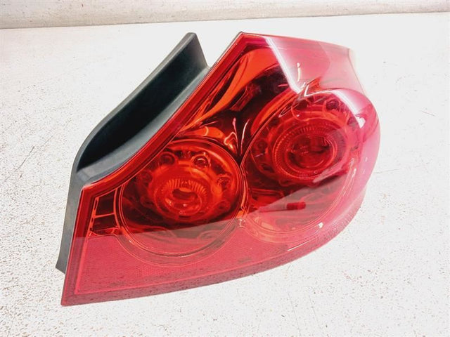 R/R TAIL LAMP, QRTR MTD *